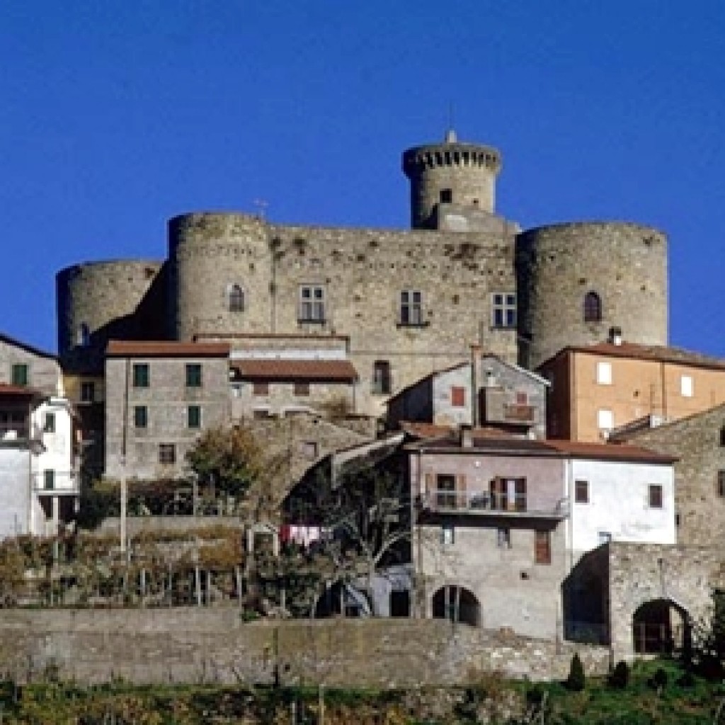 Licciana Nardi (MS)
Castello fortificato del XIII° secolo visitabile.