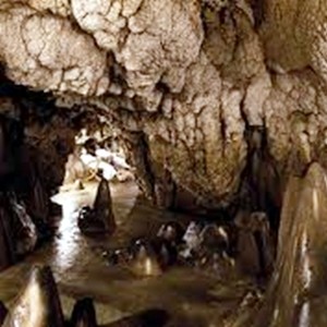 grotta Giusti