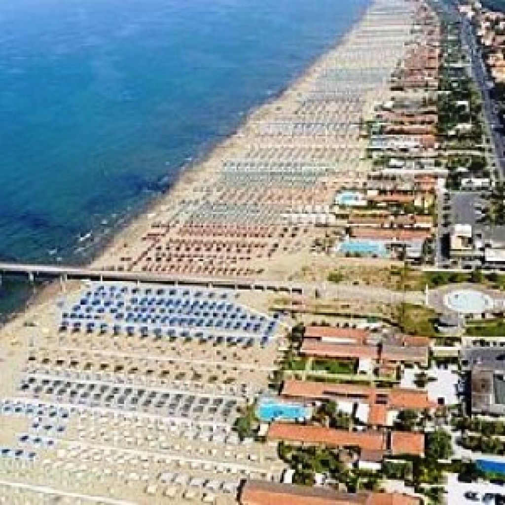 Marina di Pietrasanta - Pietrasanta (LU)
Località balneare con spiagge di sabbia nella zona della Versilia
