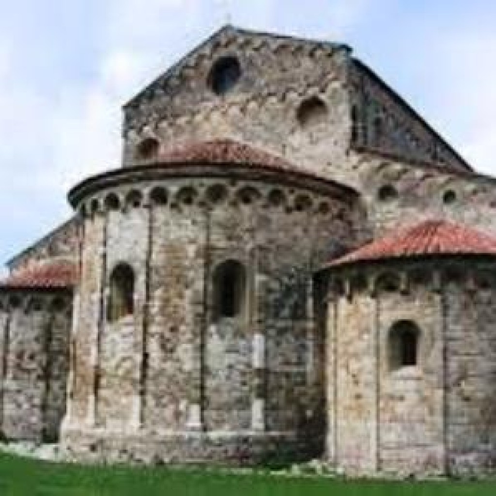 località San Piero a Grado - Pisa (PI)
Basilica XI° secolo in stile romanico pisano