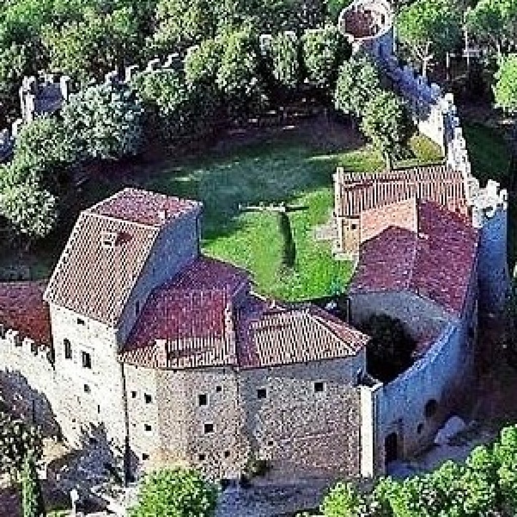 Cortona (AR)
Fortezza  XVI secolo con spazio culturale