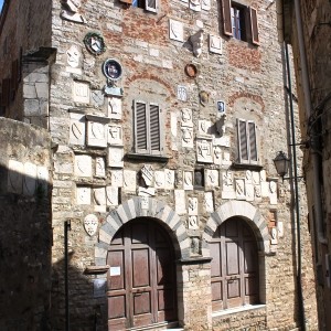 palazzo pretorio campiglia marittima