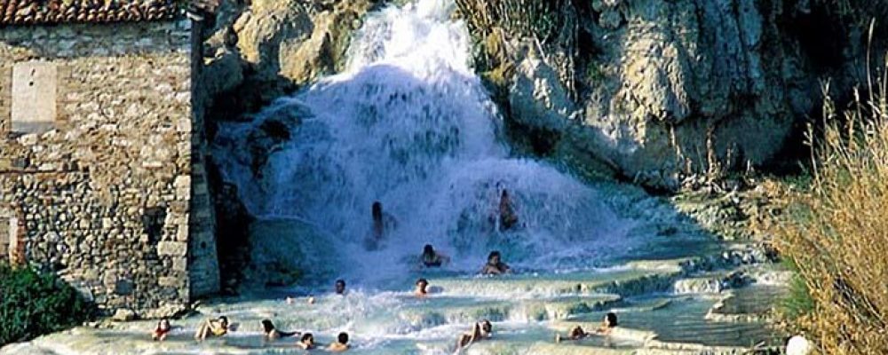Cascate e piscine naturali in Toscana